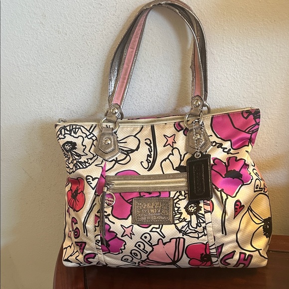 Coach Handbags - Coach Floral Poppy Art Tote Bag